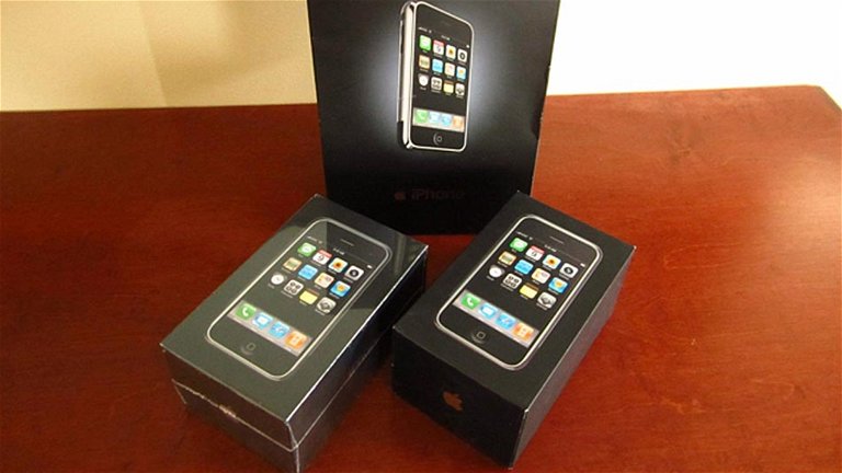 Se Venden dos iPhone de Primera Generación por 30.000 Dólares en eBay