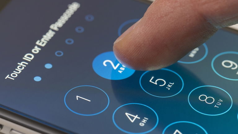 Cómo desbloquear un iPhone bloqueado