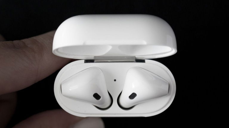 Cómo arreglar el problema de batería de tus AirPods