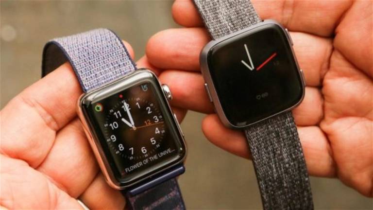 Fitbit Versa vs Apple Watch: ¿Qué smartwatch es mejor para hacer deporte?