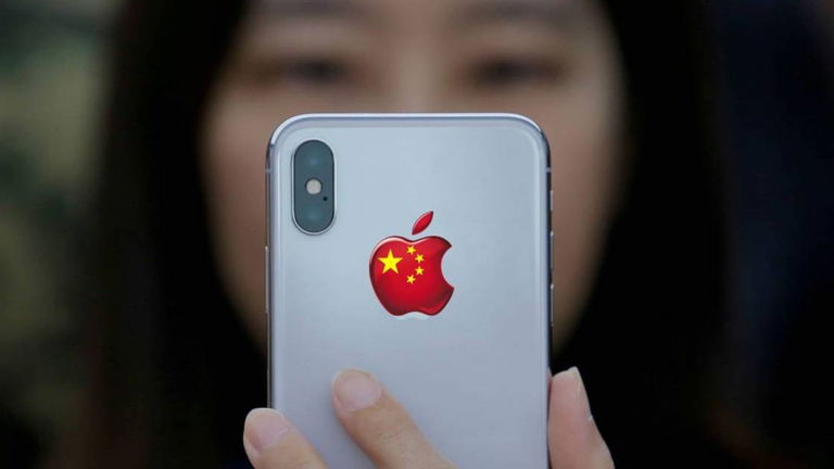 China solicitaba el código de desbloqueo de los iPhone y smartphones Android a turistas para espiarlos