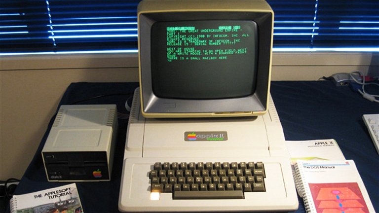 El Apple II sigue dando guerra, puedes twittear o mandar un mail desde él