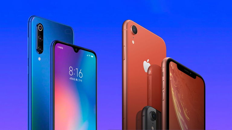 Xiaomi Mi 9 contra iPhone XR, comparativa de dos estilos diferentes