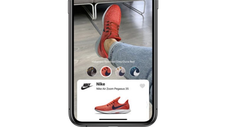 Para esto vale la realidad aumentada: pruébate zapatillas desde tu iPhone con esta app