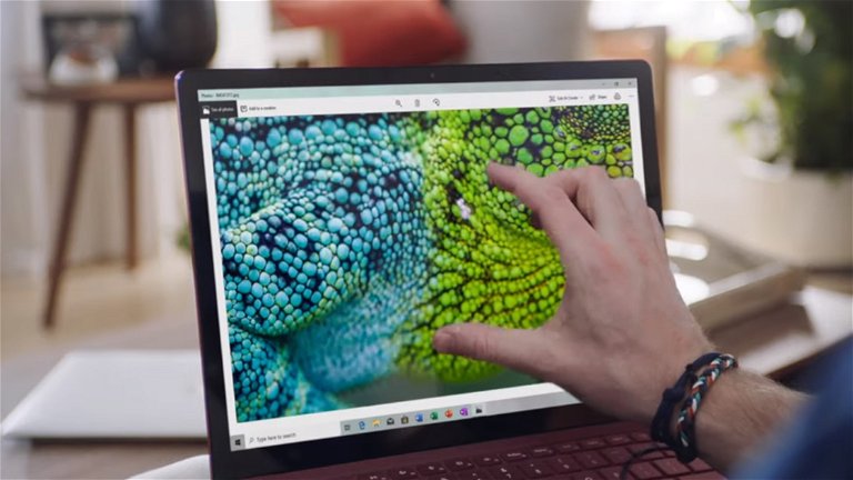 Microsoft recupera los anuncios "Mac vs PC" y un chico llamado "Mac Book" prefiere una Surface