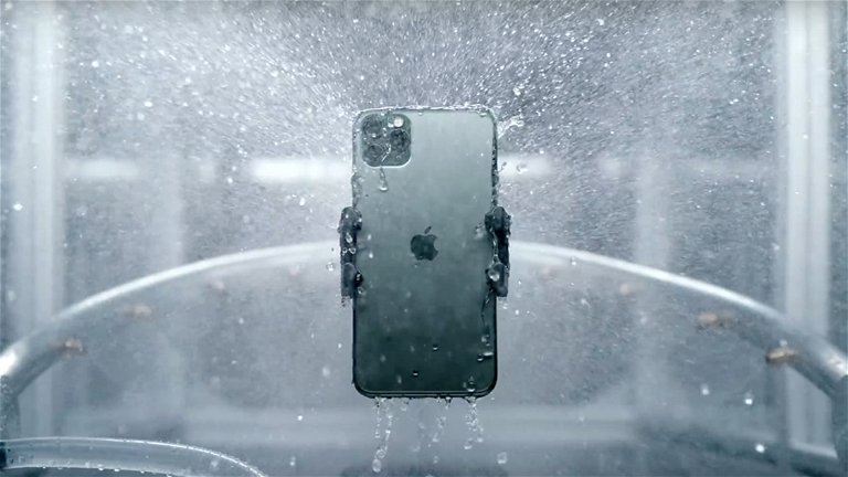 Guía con todos los dispositivos de Apple resistentes al agua y la profundidad que aguantan
