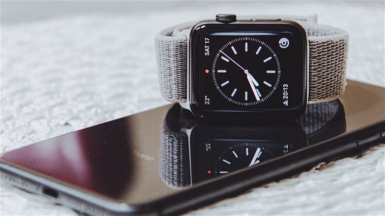 Apple lanza watchOS 6.1.3 y watchOS 5.3.5 corrigiendo errores importantes