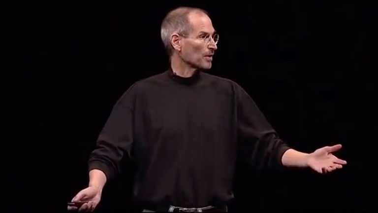 El día que Steve Jobs obligó a 500 personas a desactivar el Wi-Fi de sus dispositivos