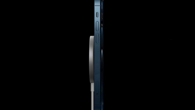 Siete cargadores MagSafe para aprovechar la carga magnética de tu nuevo  iPhone 14