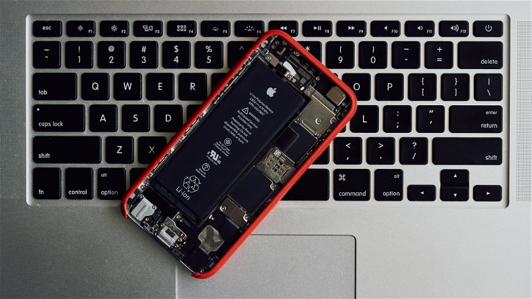7 usos comunes que dañan la batería de tu iPhone