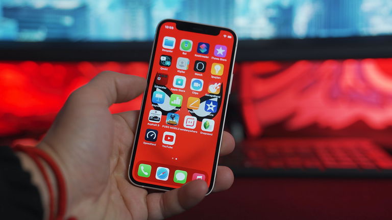 La OCU acusa a Apple de ralentizar modelos de iPhone con las actualizaciones iOS 14.5, iOS 14.5.1 y iOS 14.6