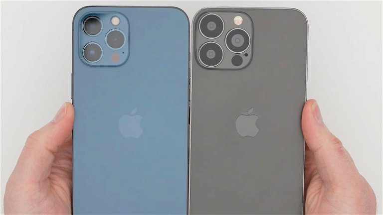 Las grandes cámaras y el pequeño notch del iPhone 13 Pro Max en vídeo