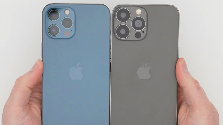 Las grandes cámaras y el pequeño notch del iPhone 13 Pro Max en vídeo