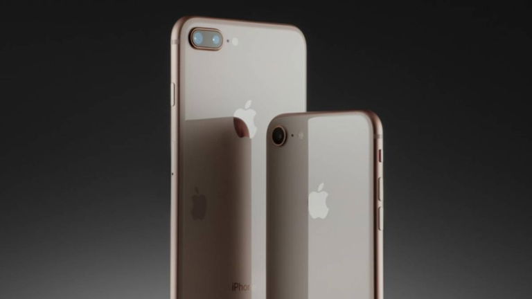 Se Filtra la Primera Foto del iPhone 7 con Cámara Dual y Smart Connector