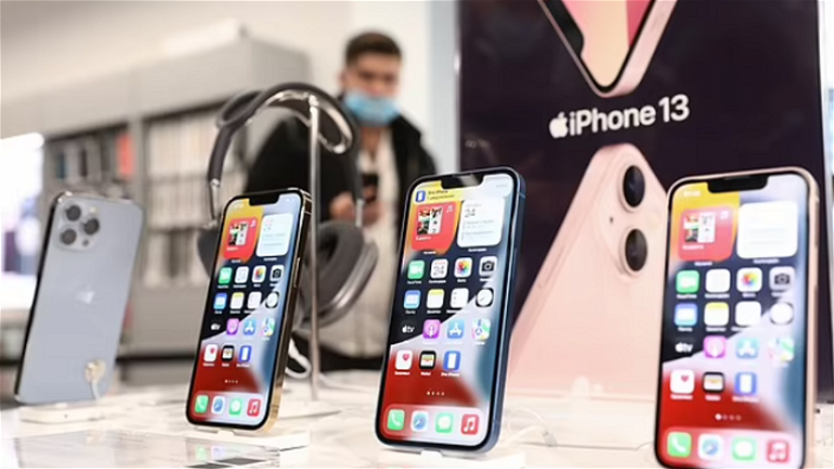 La locura por el iPhone 13 en China generó estampidas el día de su estreno