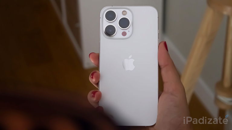 El iPhone 13 Pro Max tiene una batería muy superior a la del Google Pixel 6 Pro y el Samsung Galaxy S21 Ultra