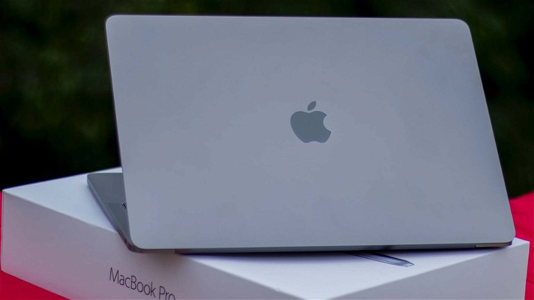 ¿Problemas de batería con tu MacBook y macOS 12.2? Esto es lo que debes hacer