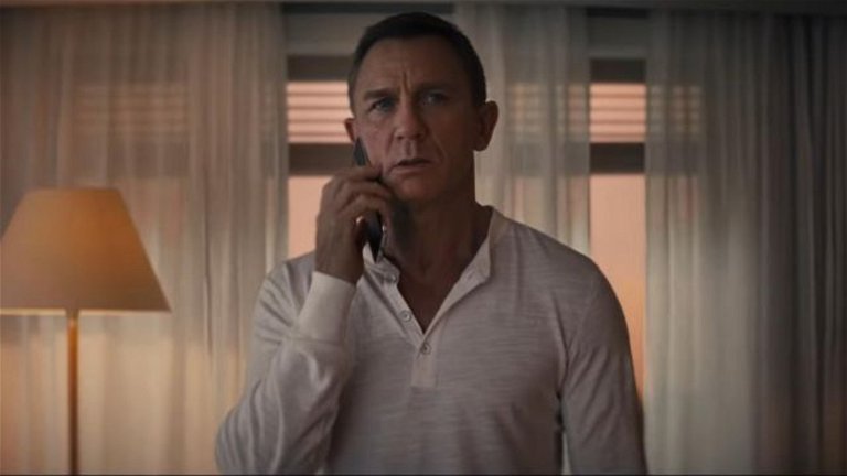 ¿Por qué James Bond no tiene un iPhone?