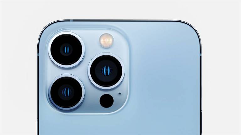¿Qué es el punto negro de la cámara del iPhone?