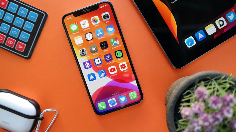 Como solucionar los problemas de brillo en la pantalla del iPhone