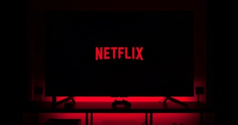 Netflix con anuncios llegará a finales de año junto con el bloqueo de las contraseñas compartidas