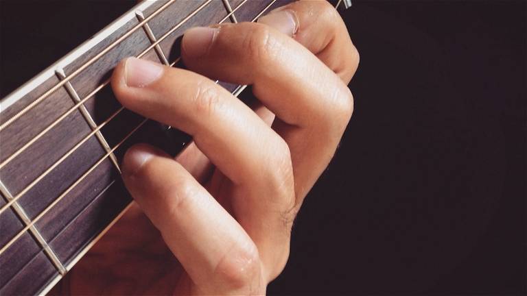 Las mejores apps para aprender a tocar la guitarra