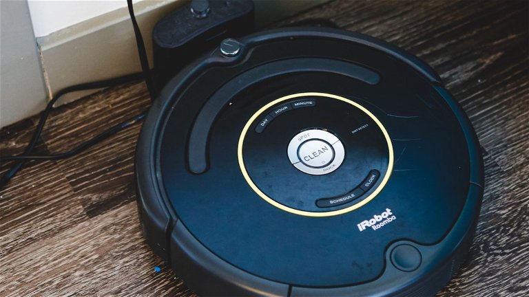Conmemorativo Norteamérica energía Siri ahora es capaz controlar los robot aspiradores Roomba