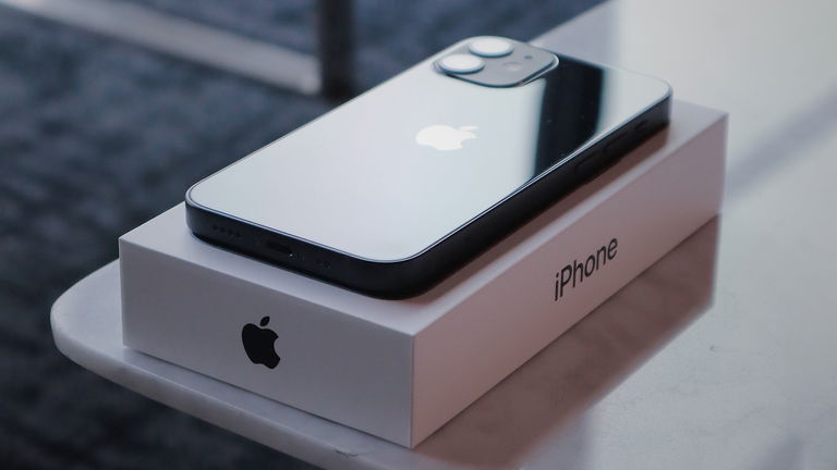 The iPhone we most recommend buying is still priced at Amazon
