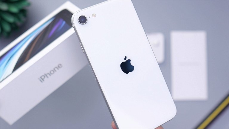 Este iPhone con iOS 16 y chip A13 Bionic cuesta menos de 190 euros