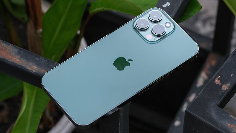 Este iPhone 13 Pro tiene 512 GB y casi 100 euros de descuento