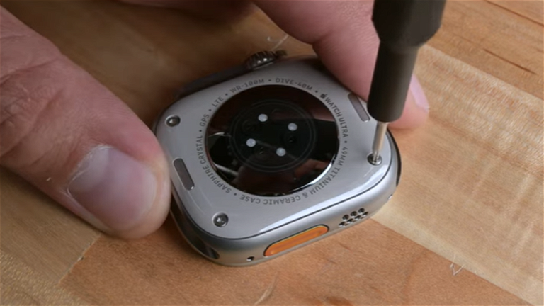 Desmontan el Apple Watch Ultra encontrando muchos secretos