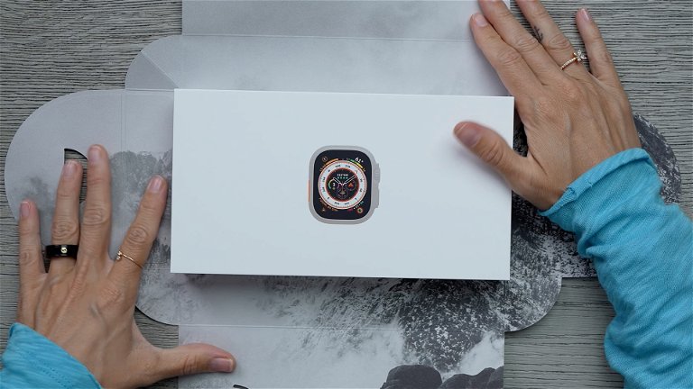 The Apple Watch Ultra box comes with surprises: 4 completely new details