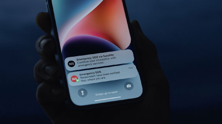 Apple confirma que la conexión vía satélite de los iPhone 14 llega este mes, y que le ha costado 450 millones de dólares
