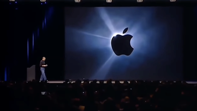 Se cumplen 16 años desde que Steve Jobs presentó el iPhone
