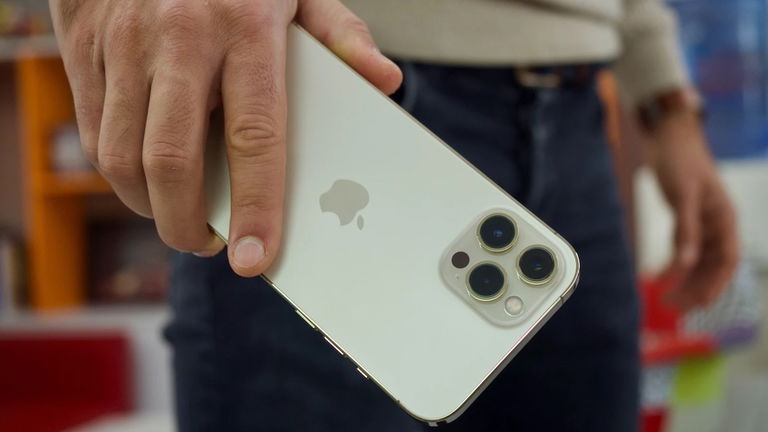 El iPhone 12 Pro alcanza su mínimo histórico en una irrepetible oferta de Amazon