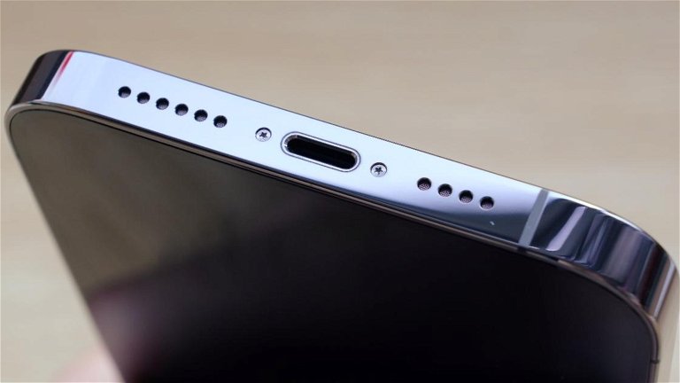 El puerto USB-C del iPhone 15 podría estar capado y limitado para cables y accesorios de Apple