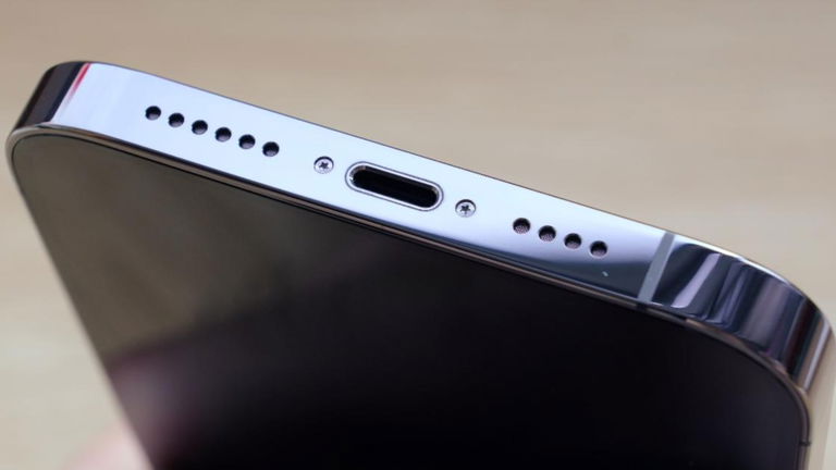 El puerto USB-C del iPhone 15 podría estar capado y limitado para cables y accesorios de Apple