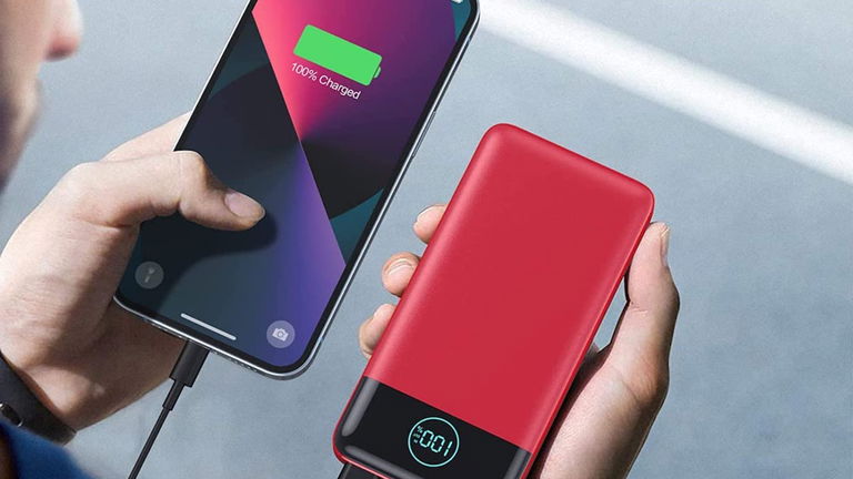 Esta batería externa de 13.800 mAh reduce drásticamente su precio y está disponible por menos de 20 euros