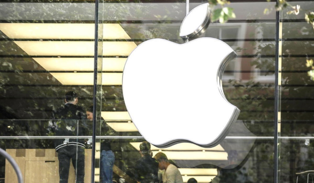 Apple is spying on its employees to find out if they go to the Apple ...