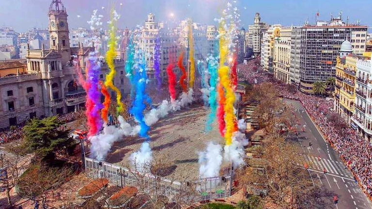 Las mejores apps para vivir las Fallas de 2023 en tu iPhone, iPad y Mac