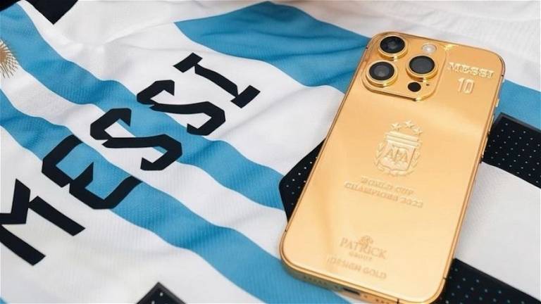 El enigma de los iPhone de oro de Messi: ¿jugada maestra de marketing o capricho multimillonario?