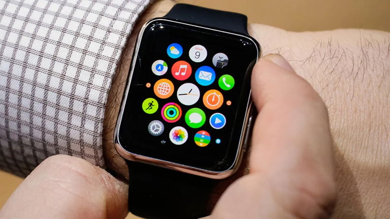 Con watchOS 9.4 ahora podrás eliminar todas estas apps nativas en Apple Watch