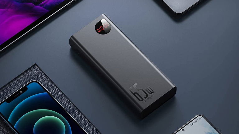 Esta batería portátil de 20.000 mAh y 65 W de potencia está disponible por la mitad de su precio original