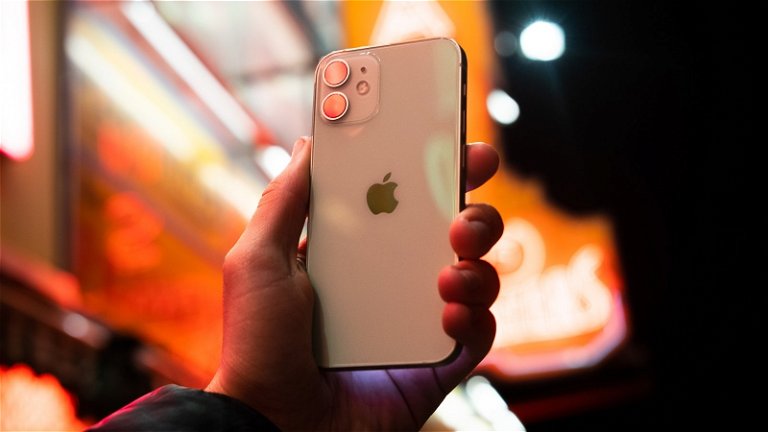 It's the cheapest iPhone I recommend right now (and it has everything you need)