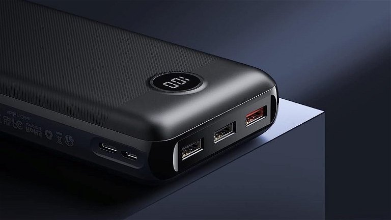 Get Almost Infinite Battery With This 30,000mAh Power Bank On Sale