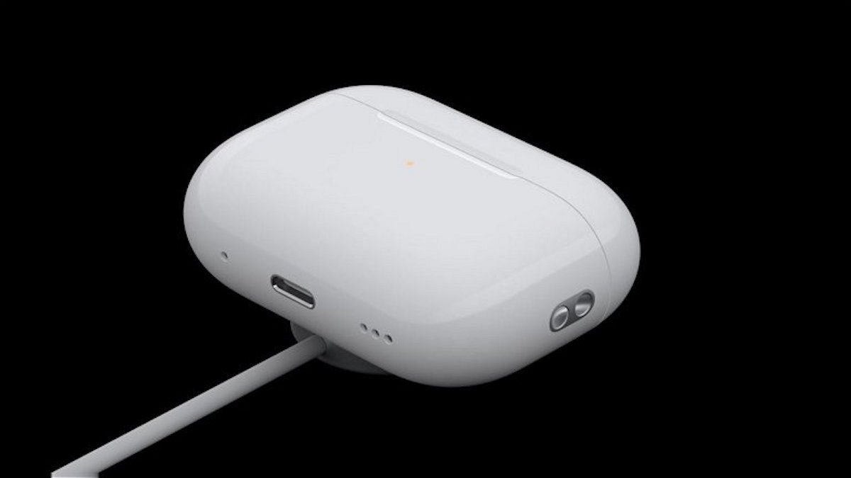 AirPods USB-C y más accesorios llegarían con el lanzamiento del iPhone 15 –  FayerWayer