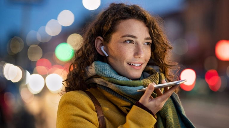 Así de "classy" suenan las voces británicas de Siri en iOS 17, ¿habrán nuevas voces en España?