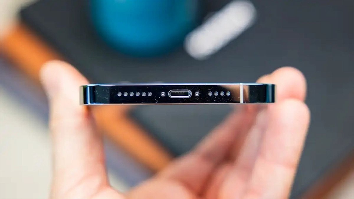 iPhone 15 Pro Max derritió un cable USB-C: la prueba de que el cambio al  nuevo puerto no significa que se pueda cargar con cualquier cable