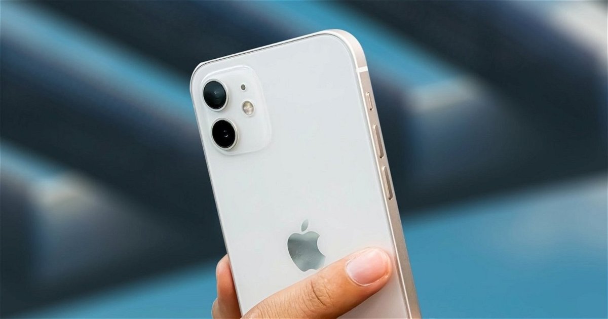 Apple lanza una actualización para los iPhone 12 franceses