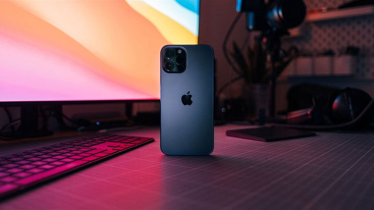 Desplome histórico del iPhone 12 Pro Max que cae hasta 600 euros